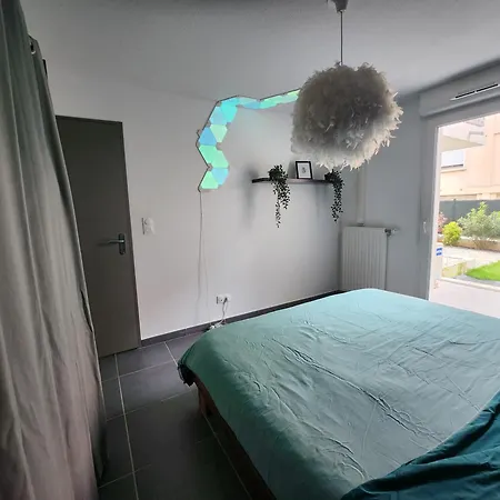 Proche Centre, Jardin & Climatisation 4pers Apartment Avignon