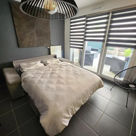Apartment Proche Centre, Jardin & Climatisation 4pers *